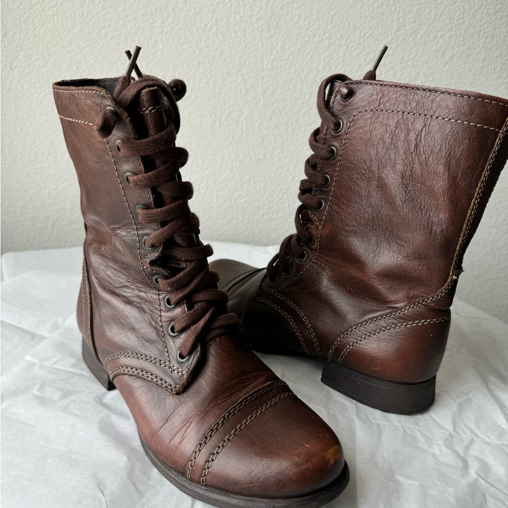 Steve Madden Brown Leather Lace-Up Boots